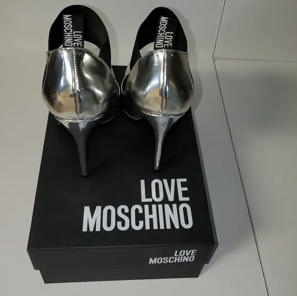 👠🔥moschino shoes