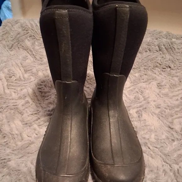 Muck Boots Kids Size 3 Black