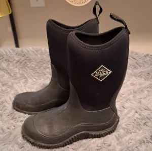 Muck Boots Kids Size 3 Black