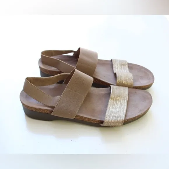 Munro pisces sandals