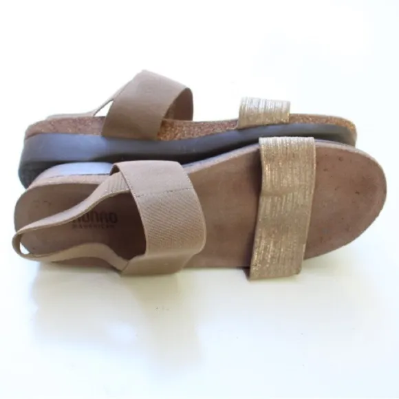 Munro pisces sandals