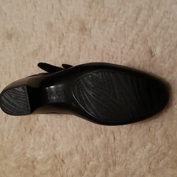 NAOT NEW PURPLE/ BROWN LEATHER MARY JANE SHOES SIZE  37