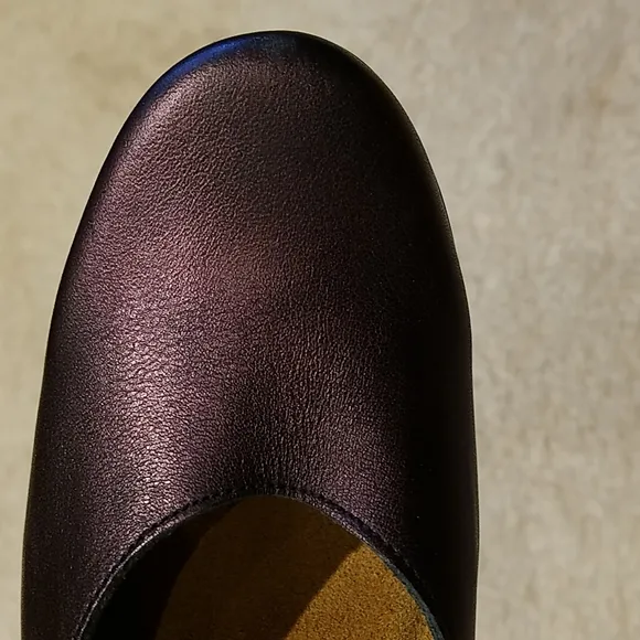NAOT NEW PURPLE/ BROWN LEATHER MARY JANE SHOES SIZE  37