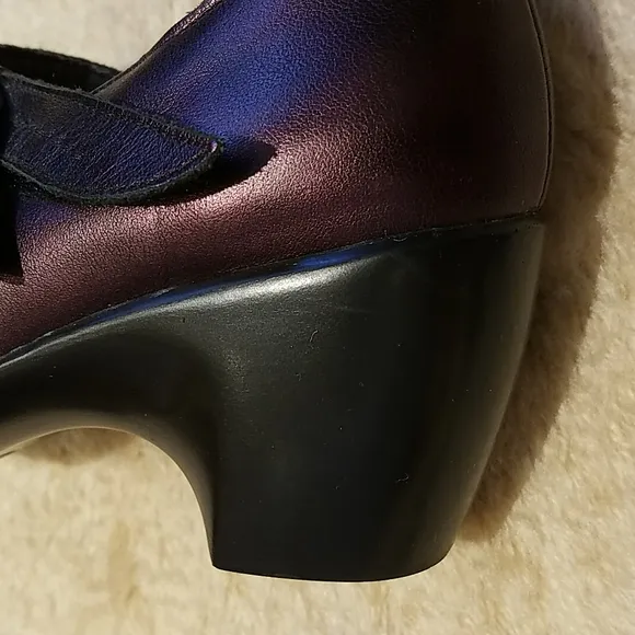 NAOT NEW PURPLE/ BROWN LEATHER MARY JANE SHOES SIZE  37