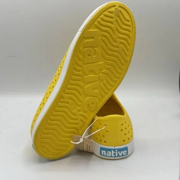 Native Kids Jefferson Sandals Shoes - Crayon Yellow / Shell White Size J5