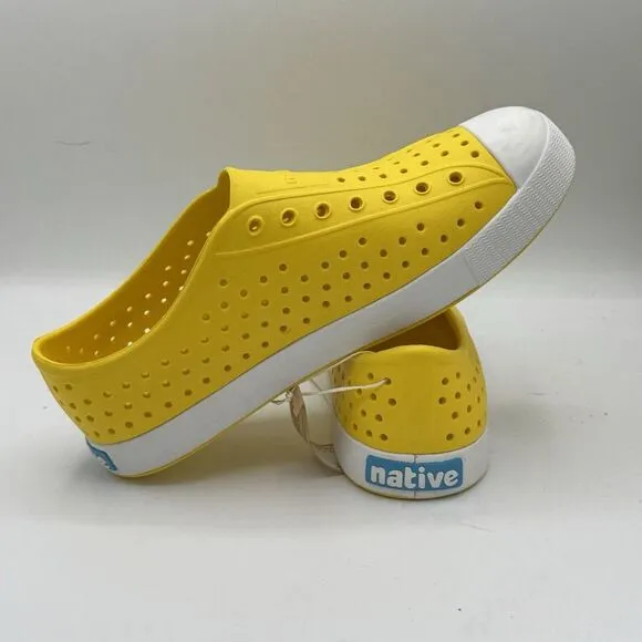 Native Kids Jefferson Sandals Shoes - Crayon Yellow / Shell White Size J5