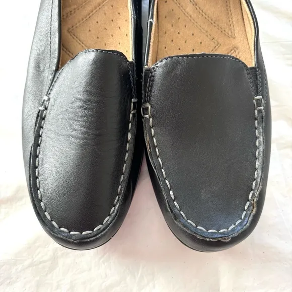 Naturalizer Kettle Black Leather Loafers SZ 9.5 Worn 1X Indoors