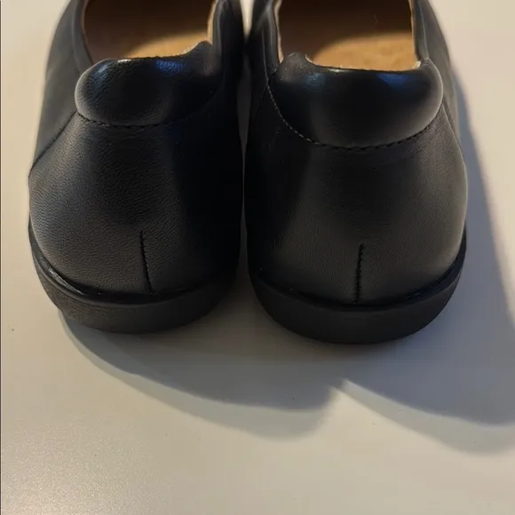 Naturalizer, size US 9M , (25cm) Black Leather Women's Flats , for woman