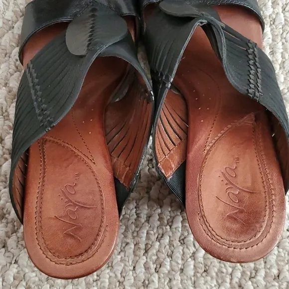 Naya Sandals
