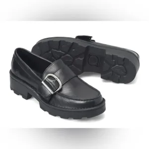 Never worn Women's Contessa 6.5M Black Loafers