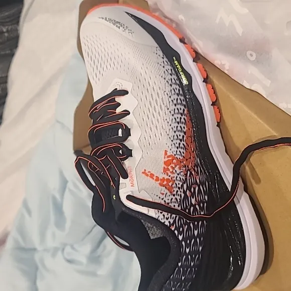 New 361 meraki sneakers