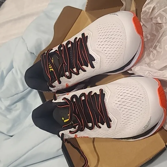 New 361 meraki sneakers