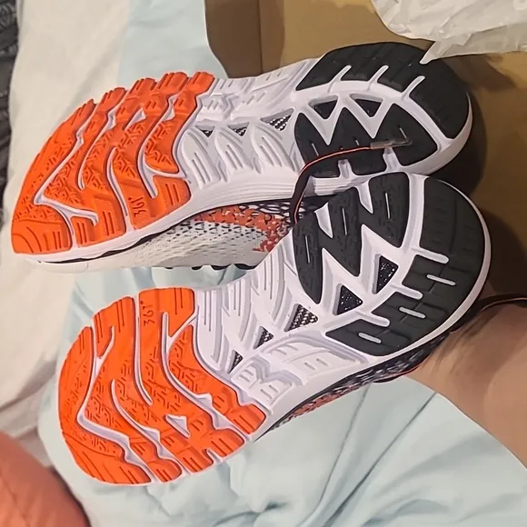New 361 meraki sneakers