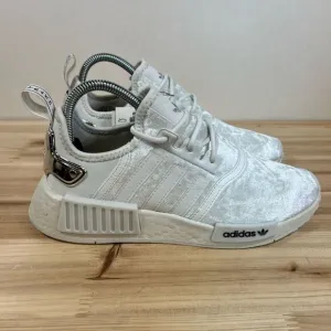 NEW Adidas NMD R1 running shoes womens 7 Velour Crystal White Silver
