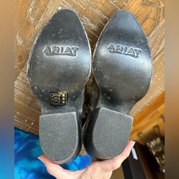 NEW Ariat Black Ankle Boots, Size 10