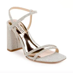 New Badgley Mischka Rebekah Firey Platinum Silver Block Heels Size 9