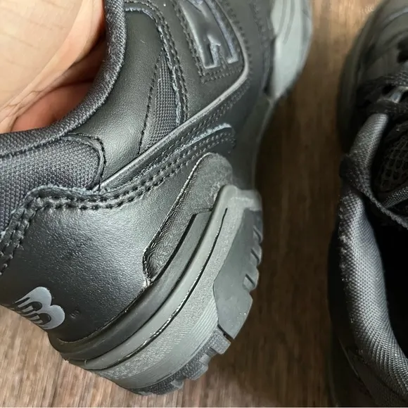 New balance 550 black gray sneakers shoes youth or men’s 5 6.5 women’s