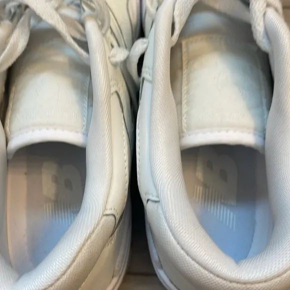 New Balance 550 White unisex BB550WWW Sneakers, sz 6.5 men’s medium, women’s 8.