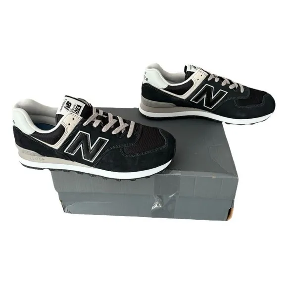 New Balance 574 Core Sneakers Shoes Men 11.5 Women 13 Black White