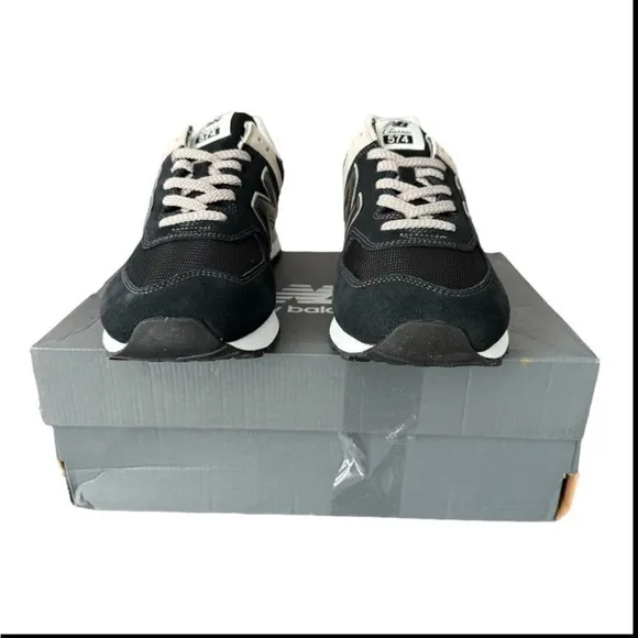 New Balance 574 Core Sneakers Shoes Men 11.5 Women 13 Black White