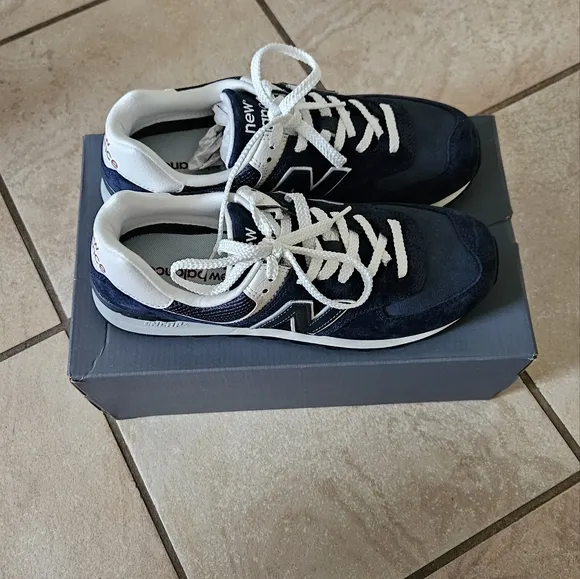 New Balance 574 unisex sneakers