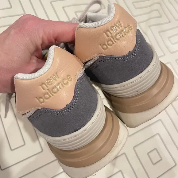 New Balance 574 unisex sneakers