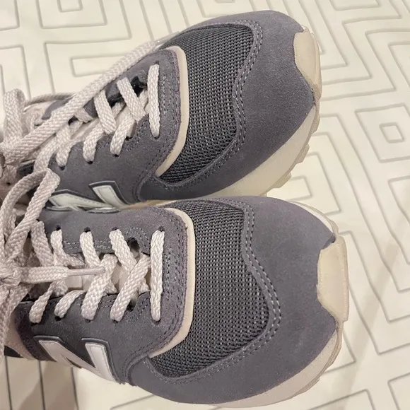 New Balance 574 unisex sneakers