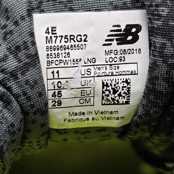 New Balance 775 v2 Running Shoes Black Silver Grove Men's Size 11 Pre-owned