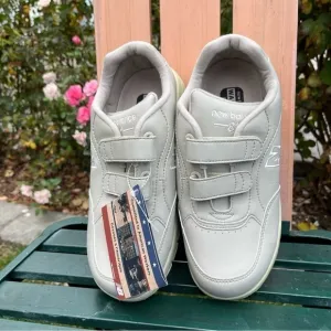 New Balance 811 USA Walking Shoes