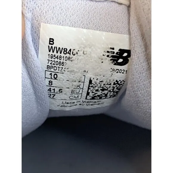 New Balance 840v3 Womens Size 10 Running Shoes White Sneakers WW840GP3