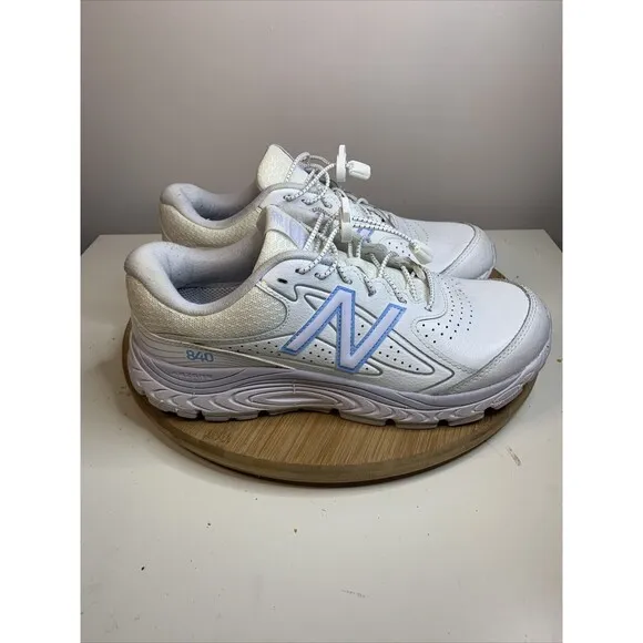 New Balance 840v3 Womens Size 10 Running Shoes White Sneakers WW840GP3