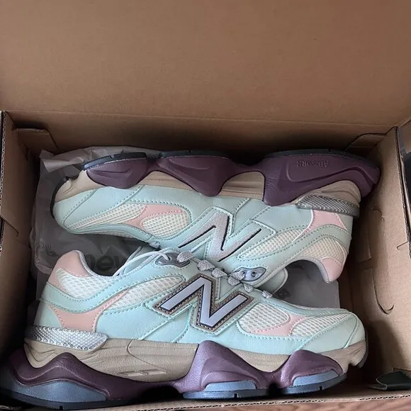 New Balance 9060 Green Running Shoes