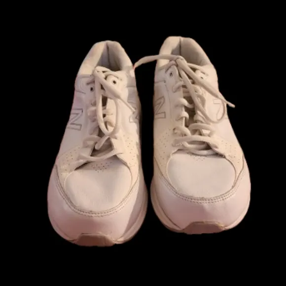 New Balance 928 White Unisex Athletic Sneakers - Sz. 9.5