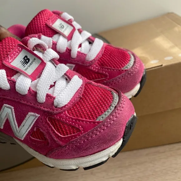 New Balance 990 Pink/White Toddler Sneakers- SZ 5 C