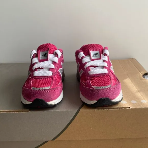 New Balance 990 Pink/White Toddler Sneakers- SZ 5 C