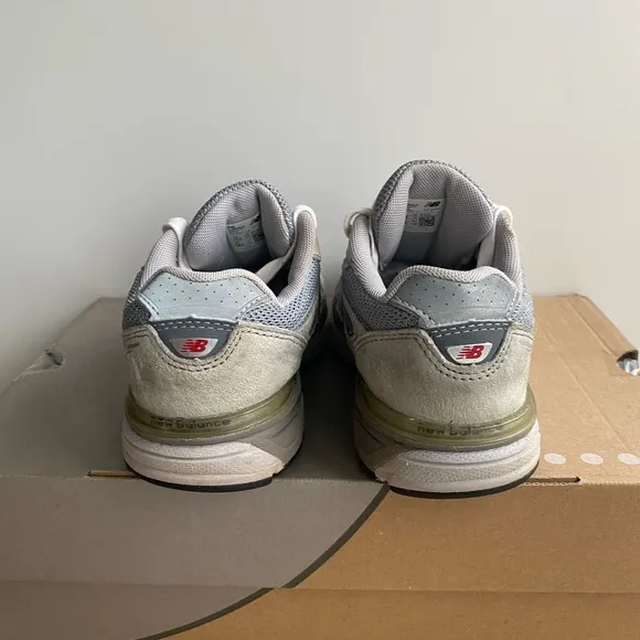New Balance 990 V4 Grey/White Kids Sneakers - SZ 13 C