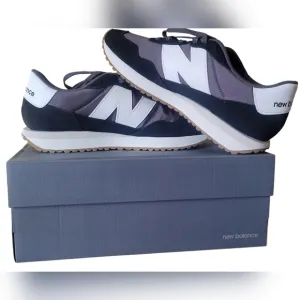 NEW BALANCE Black &amp; Gray 237  Nylon Suede SNEAKERS Athletic SHOES  11.5