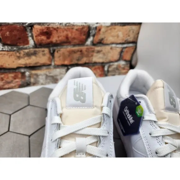 New Balance CT302 Sneakers White White CT302LA Men's 10.5 Women's 12