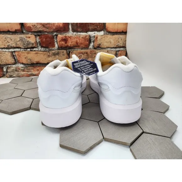 New Balance CT302 Sneakers White White CT302LA Men's 10.5 Women's 12