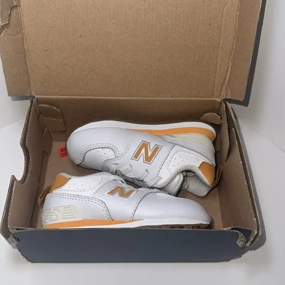 New Balance Kids' White and Orange Sneakers size 6 Toddler