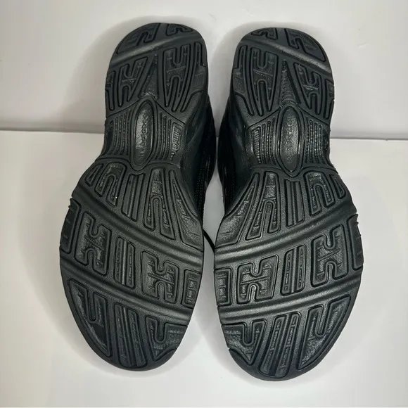 New Balance Men's Black Wide Fit Shoes