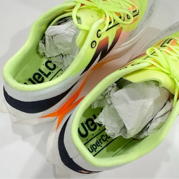 New Balance Men's FuelCell SuperComp Elite V4 Running Shoes