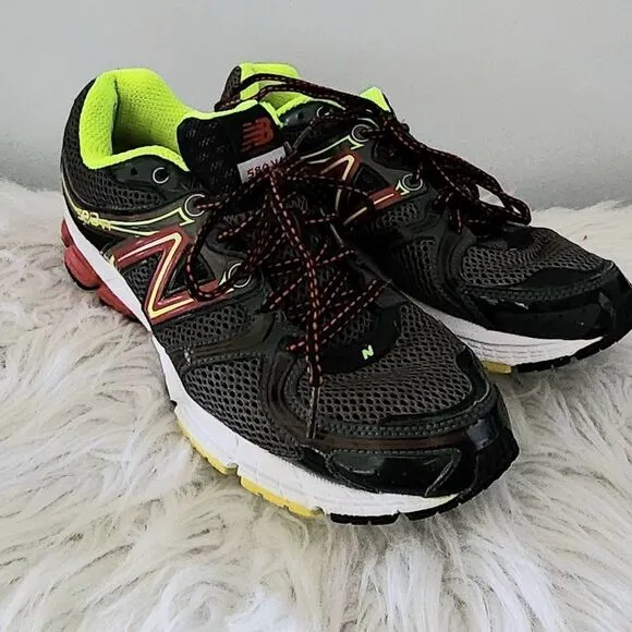 New Balance men's size 10 580V4 running shoes sneaker athletic