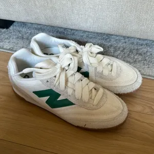 New Balance RC42 Sneakers
