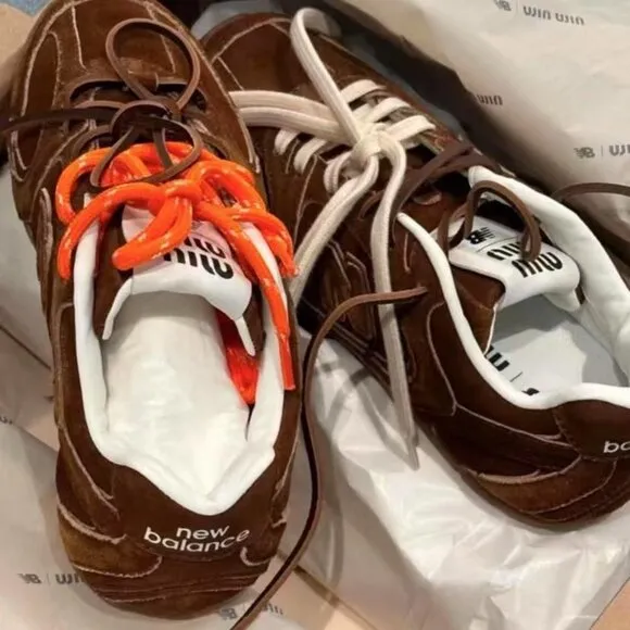 New Balance x MIU MIU NB 530 SL Low Top Sneakers