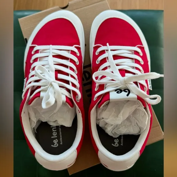 NEW Barefoot sneakers Be Lenka, red and white, size eu 40, us 9., unisex