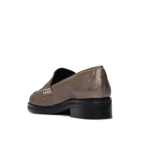 NEW BERNARDO women tabitha loafer in pewter