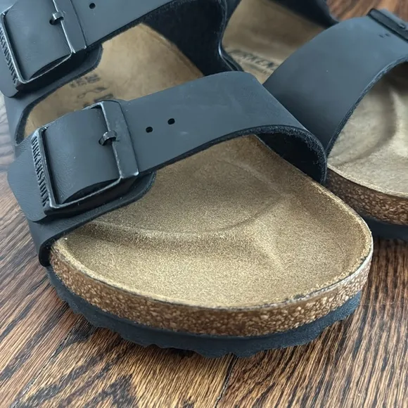 New Birkenstock Milano Black Regular Width