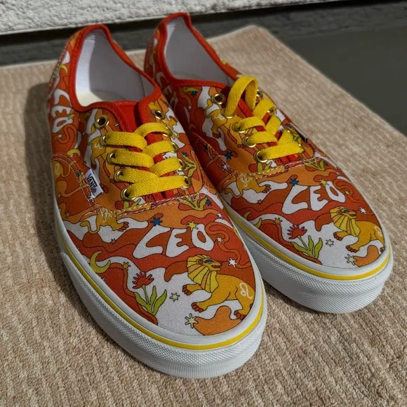 New CUSTOM COLORFUL ZODIAC LEO VANS‎ unisex
