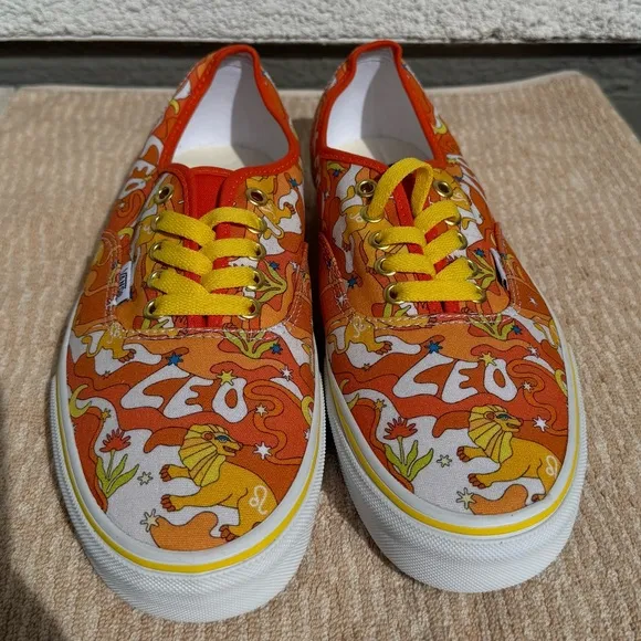 New CUSTOM COLORFUL ZODIAC LEO VANS‎ unisex